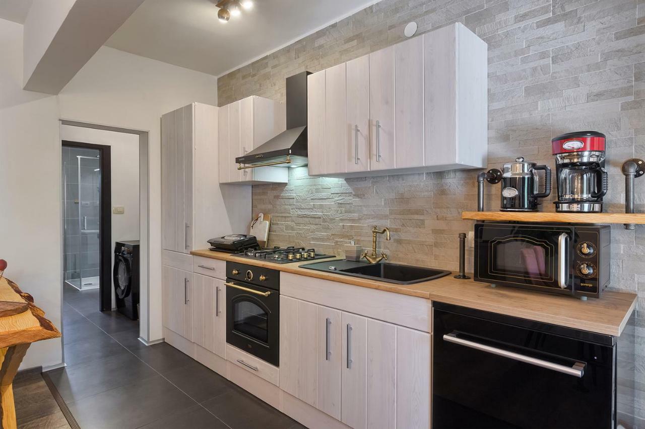 Apartment Olga プーラ エクステリア 写真