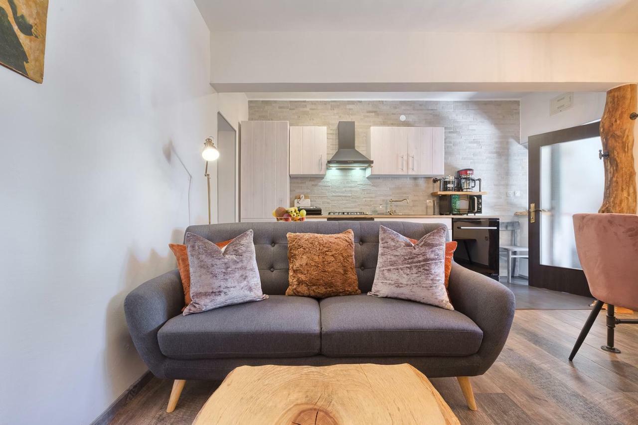 Apartment Olga プーラ エクステリア 写真